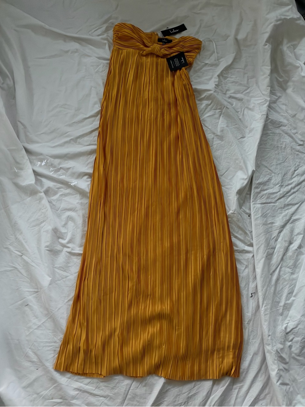 Lulu’s Pleated Yellow Maxi Skirt Brand New Size Medium